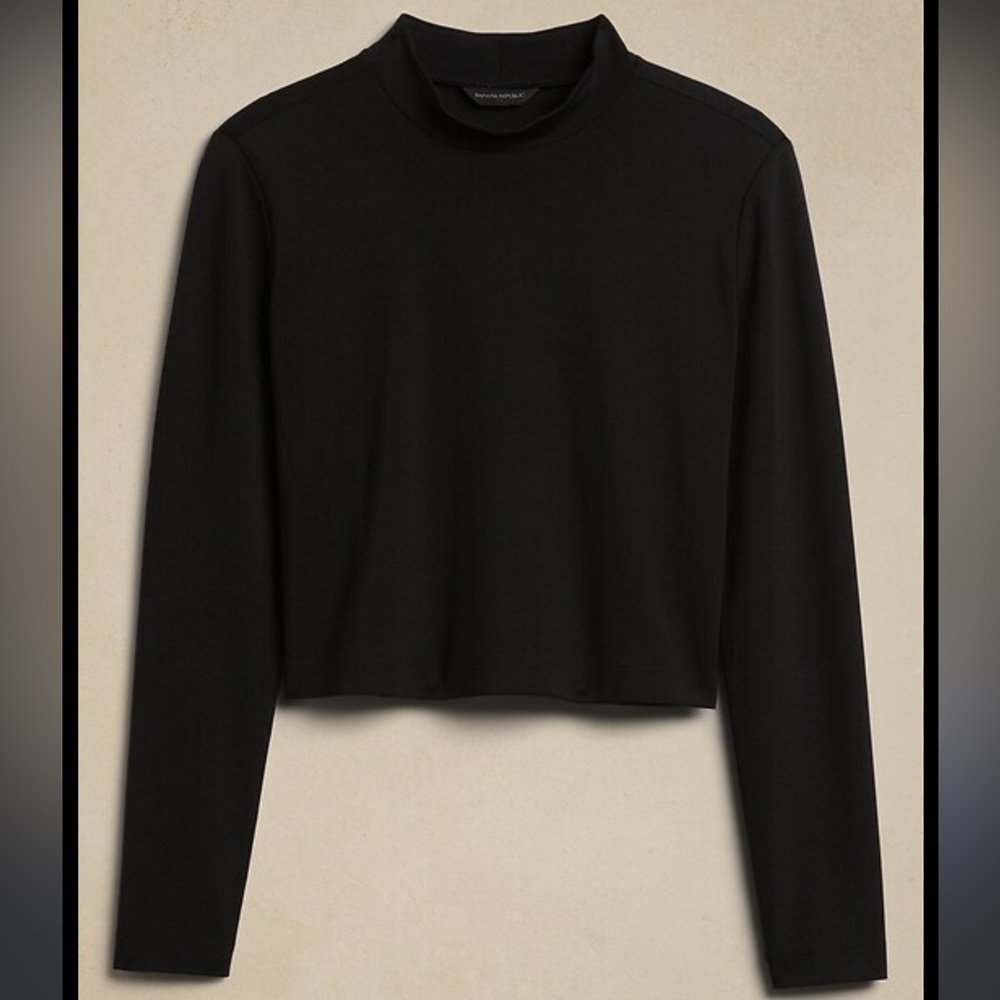 Womens Black mock nexk long sleeve